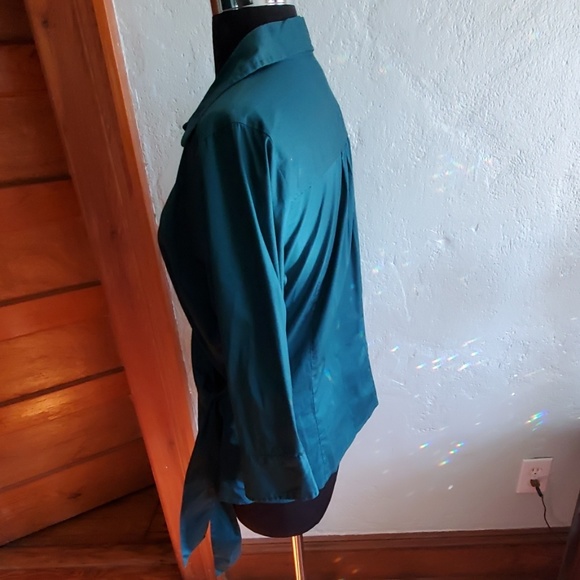 H&M shirt - Picture 2 of 4